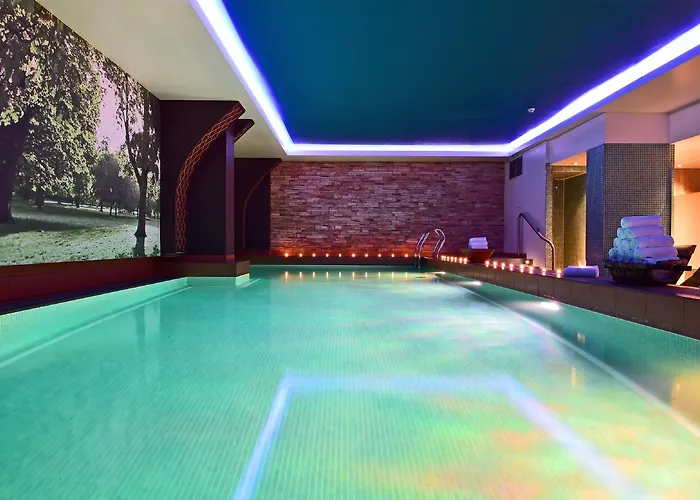 Pestana Chelsea Bridge & SpaSpa Hotel